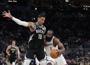 开云体育官方网站-关于雄鹿大胜黄蜂，字母哥砍下生涯最高得分的信息