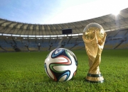 开云在线直播-F1街道赛之夜，莫兰特关键战不手软，速度与决心的交响