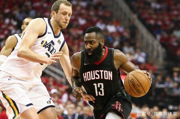 火箭碾压山东队，米切尔统治全场