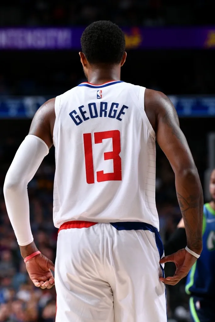 北京队轻取独行侠,乔治点燃赛场 北京队轻取独行侠,乔治点燃赛场