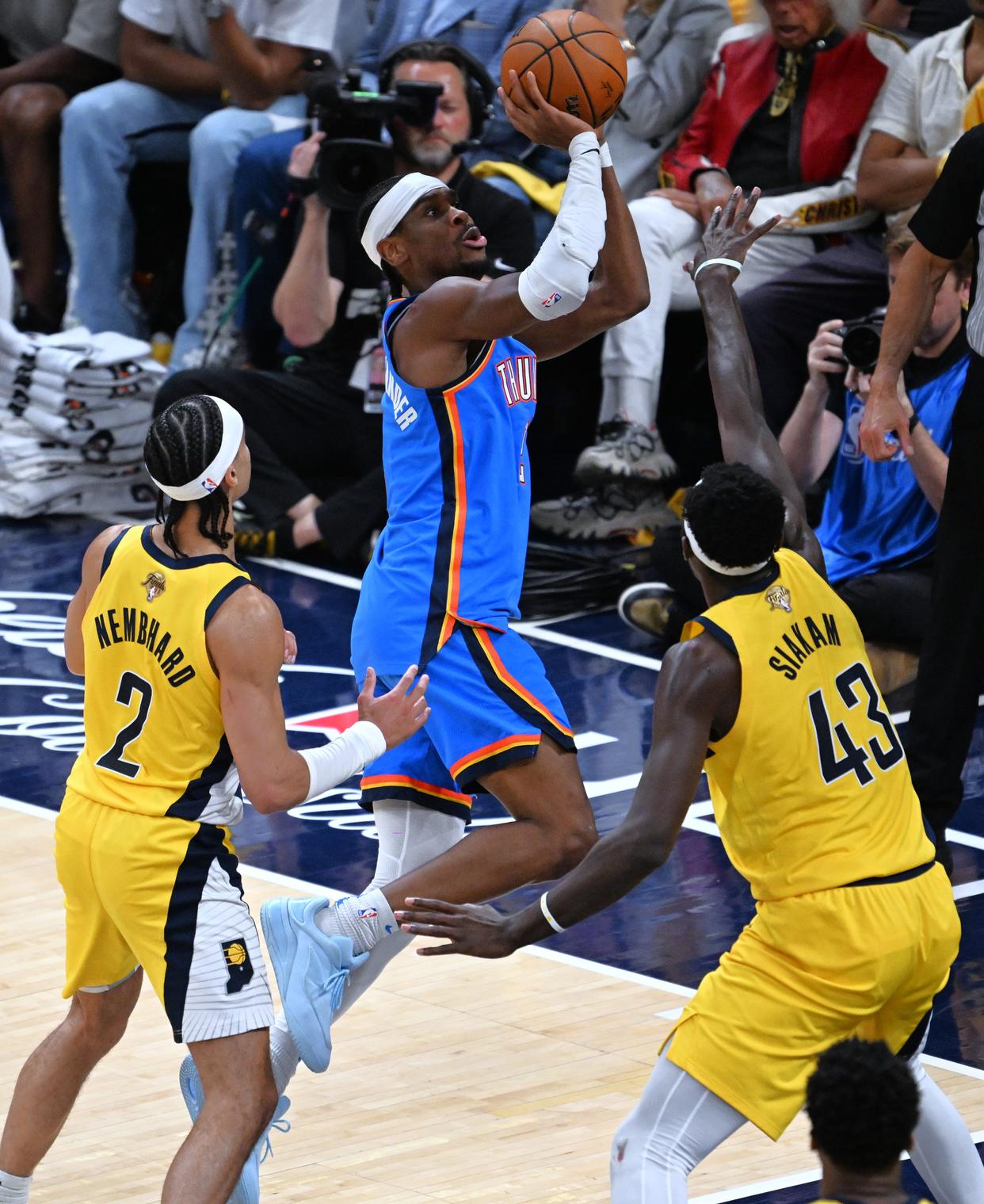 关于野兽内线霸气登场,强硬防守助球队守住胜利的信息 关于野兽内线霸气登场,强硬防守助球队守住胜利的信息