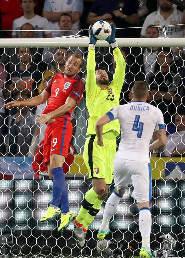 关于捷克队赢得关键胜利,挺进淘汰赛的信息 关于捷克队赢得关键胜利,挺进淘汰赛的信息