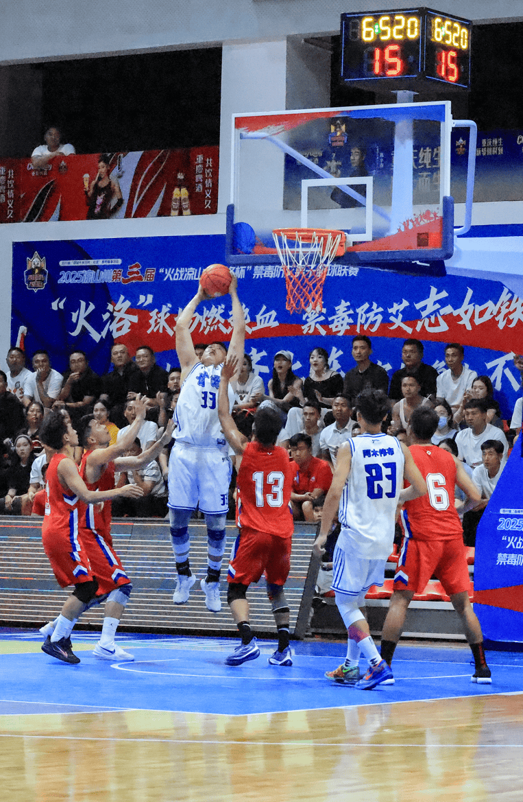 热血篮球场上的传奇对决即将上演,谁能笑到最后?的简单介绍 热血篮球场上的传奇对决即将上演,谁能笑到最后?的简单介绍