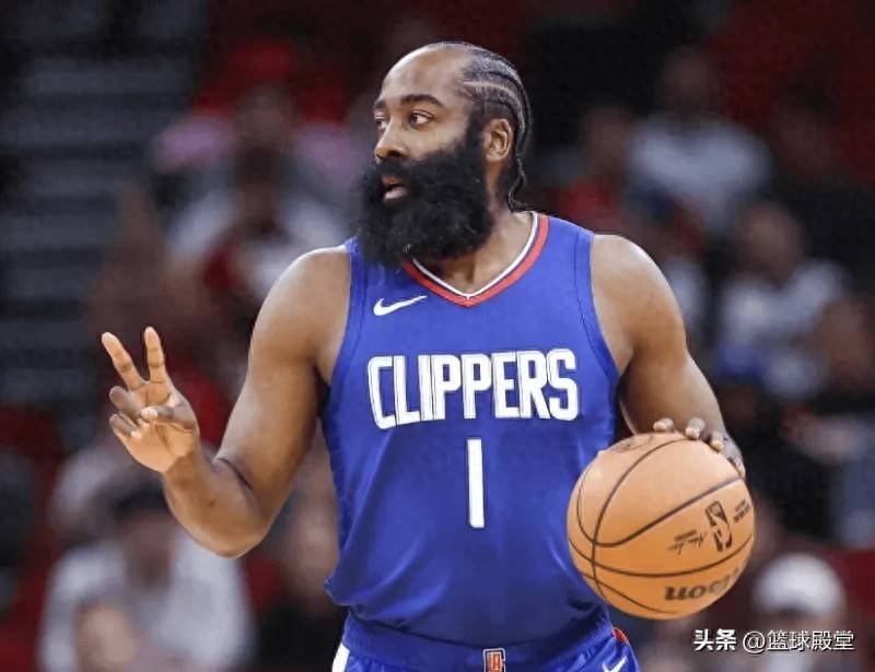 关于西藏队主帅表现低迷，球队崩盘危机的信息