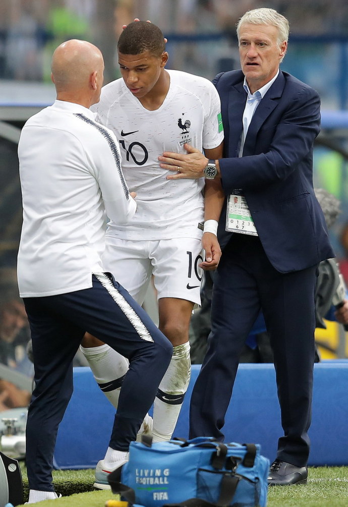 欧锦赛惊艳继续,比利时队强势挺进半决的简单介绍 欧锦赛惊艳继续,比利时队强势挺进半决的简单介绍