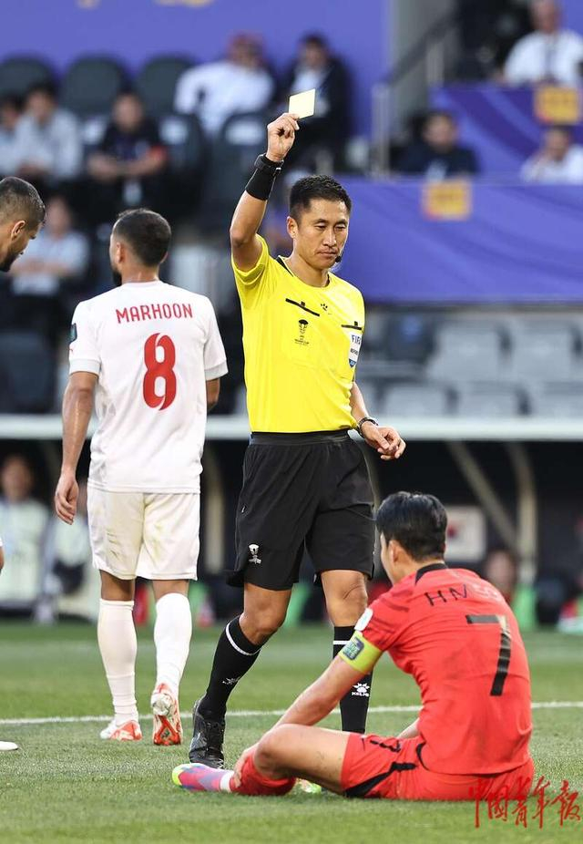 法国击败芬兰，实力展示夺得小组榜首