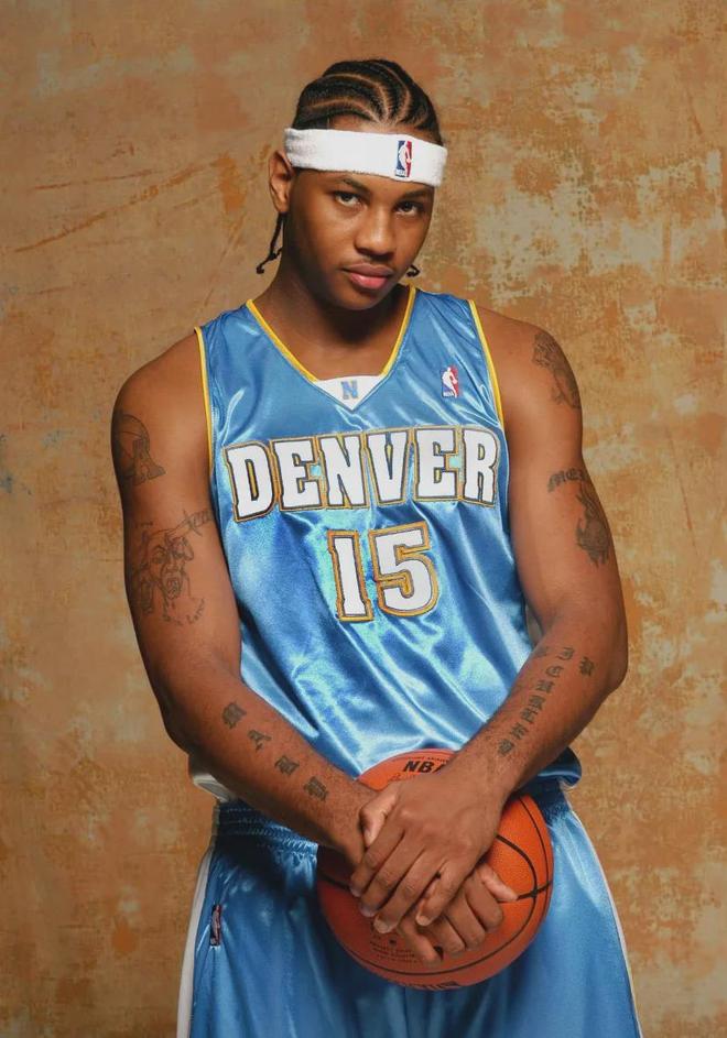 掘金队老将宣布退役，结束辉煌篮球生涯的简单介绍