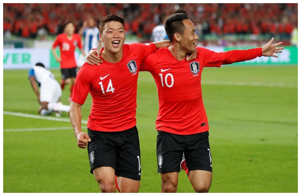 包含莱比锡红牛横扫摩洛哥，孙兴慜惊艳世界的词条