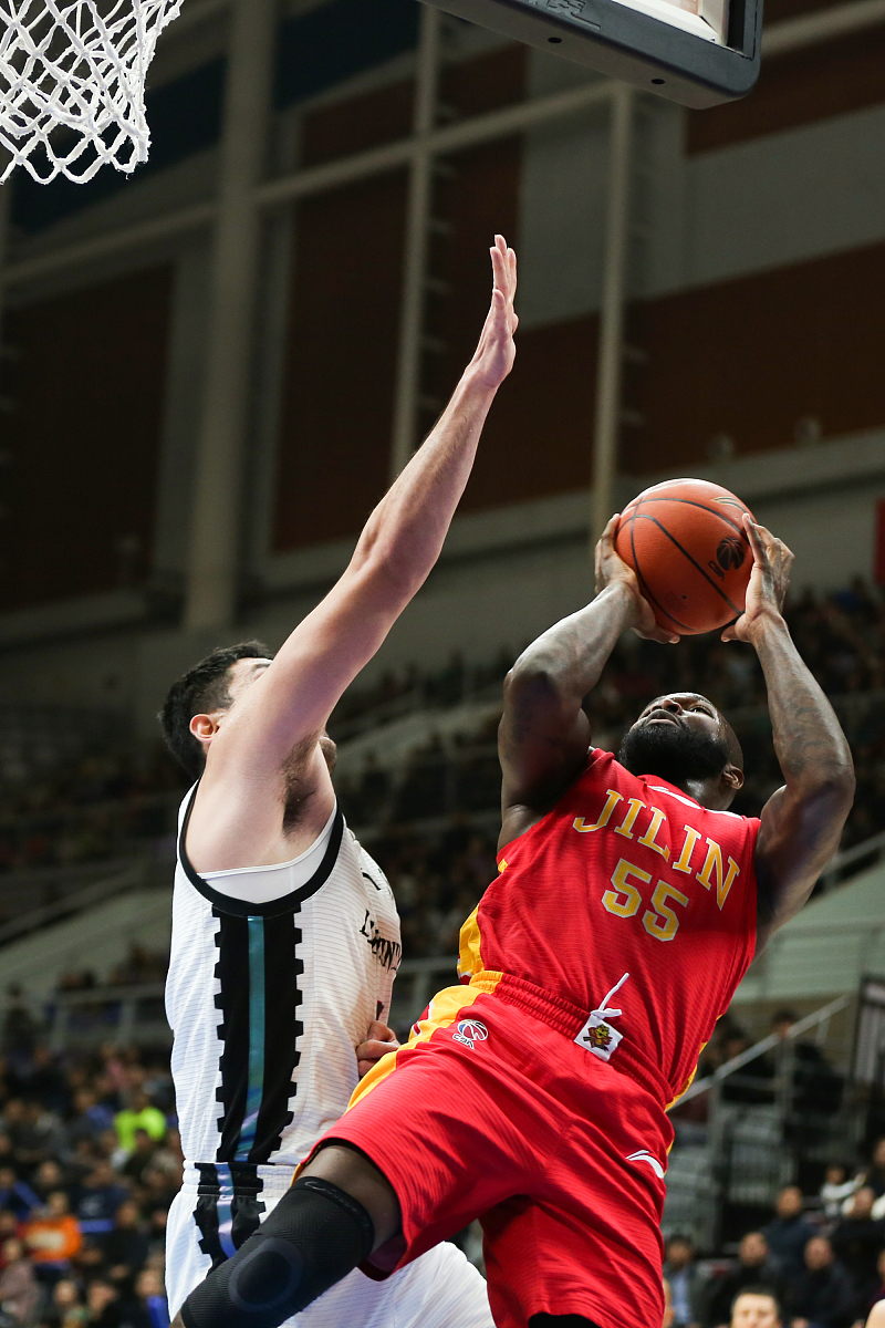 魔术轻取德国男篮，拉塞尔制霸全场的简单介绍