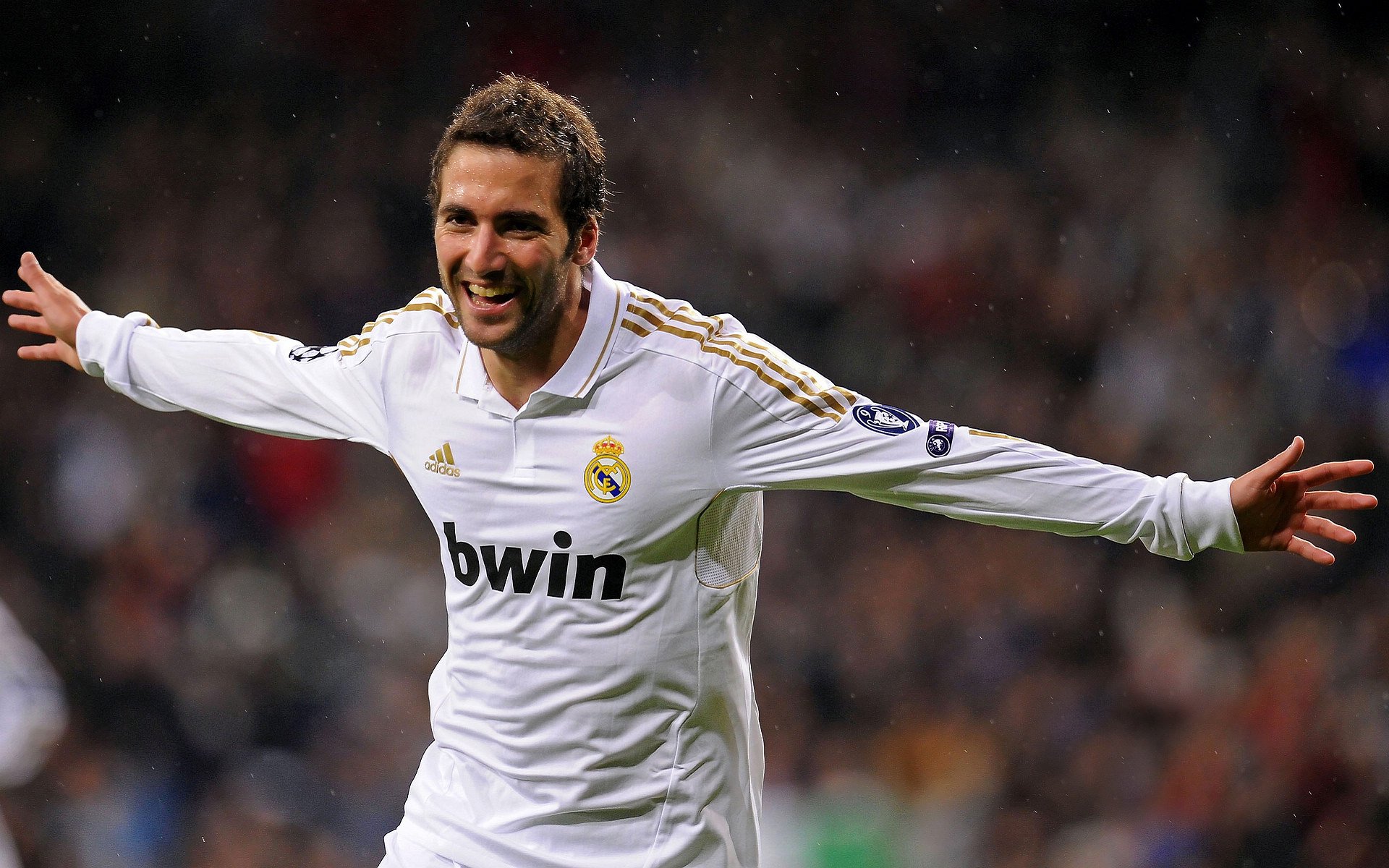 当文艺复兴之城遇见太极虎，德布劳内一锤定音，佛罗伦萨与韩国的足球哲学对话