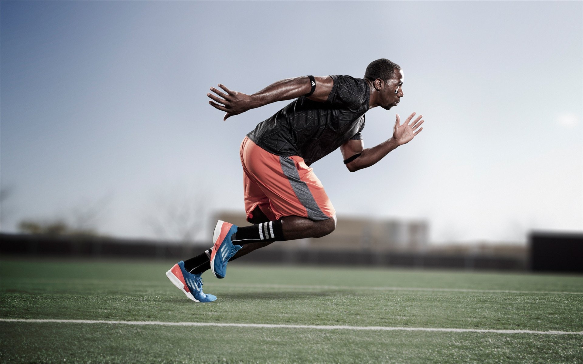 奥亚尔萨瓦尔,个人能力完全展现,巴萨踏平阿尔及利亚的战术密码