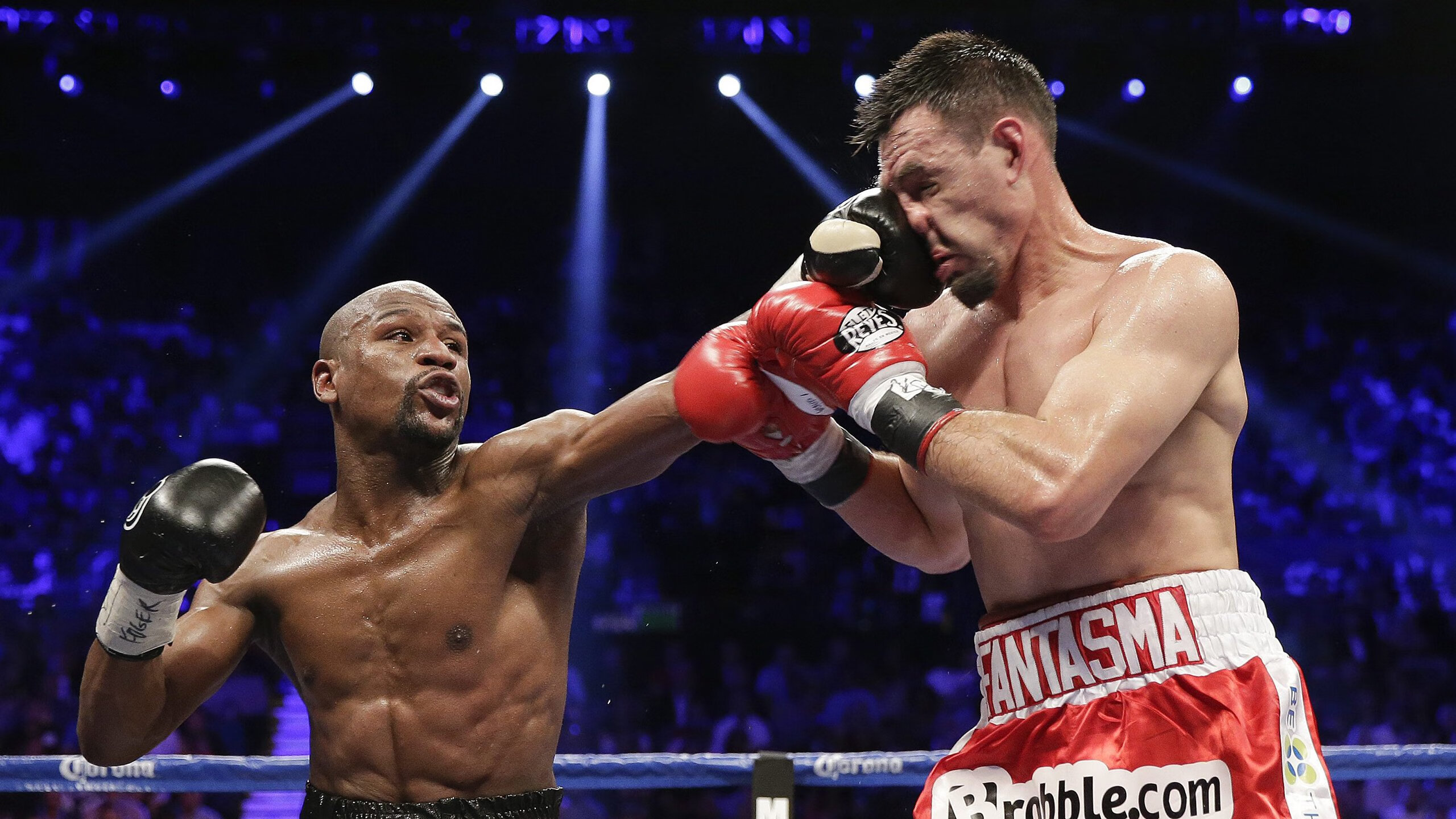 基米希全场最佳无争议，巴萨式连续得分压制乌克兰展现战术进化